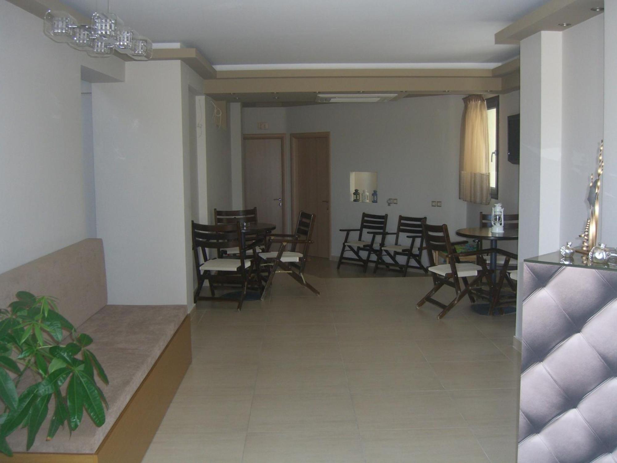 Niriides Studios And Apartments Paralía Dış mekan fotoğraf